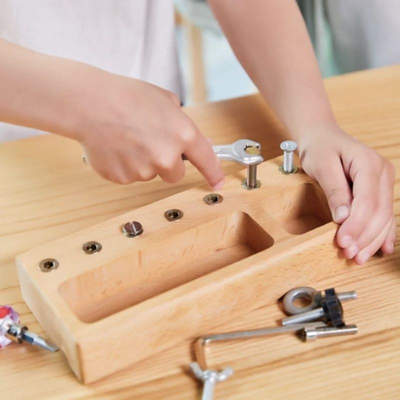 sustaianble montessori screw driver board