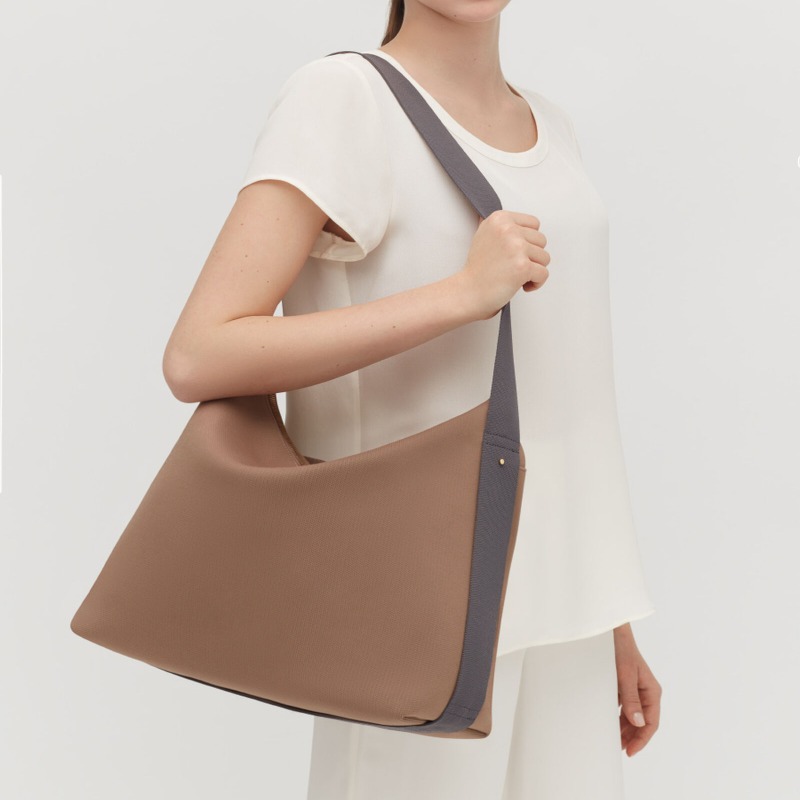 sustainable hand bags for women